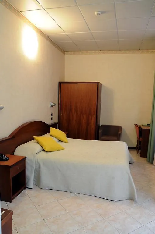 Hotel Button Parma Italy