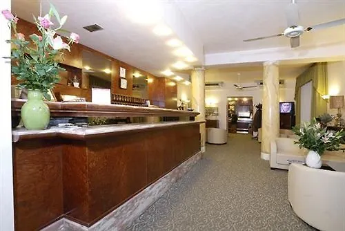 Hotel Button Parma